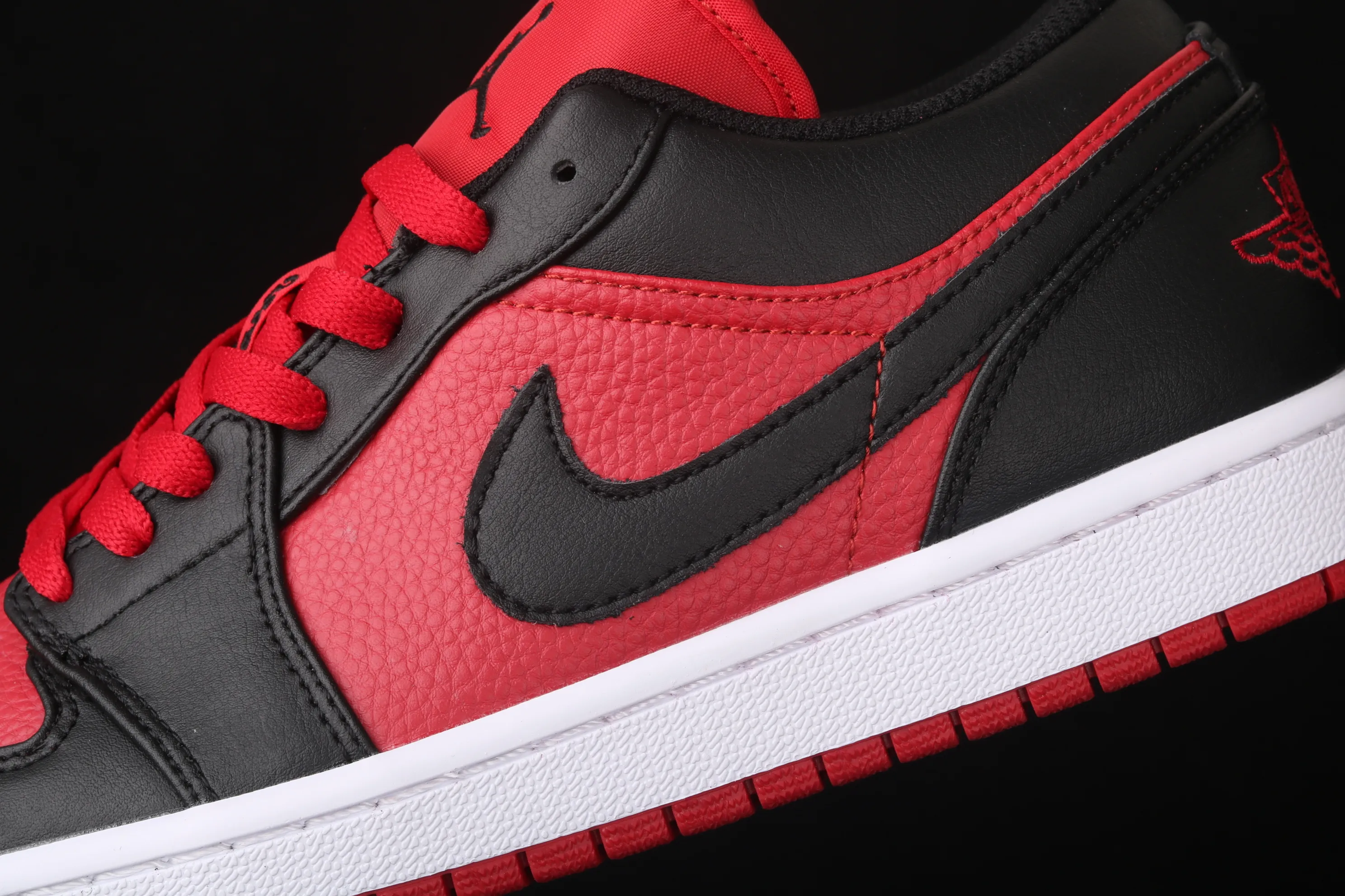 All categories Air Jordan Jordan series basketball shoes Air Jordan 1 Low New version Air Jordan 1 Low AJ1 Joe 1 low top leather cultural and leisure sports sneakers 553558-610